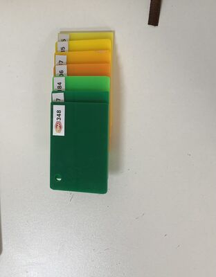 خرید 22mm Thick Uniform Hue Easy-to-Process Cast Acrylic Sheet for Exhibition Displays online manufacture