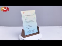 قاب عکس اکریلیک با پایه چوبی